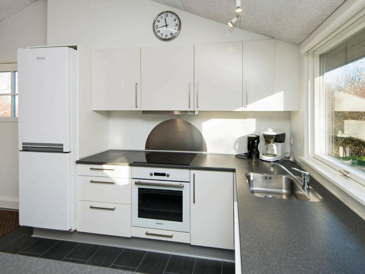 8 Person Holiday Home In B Rkop Egeskov  エクステリア 写真